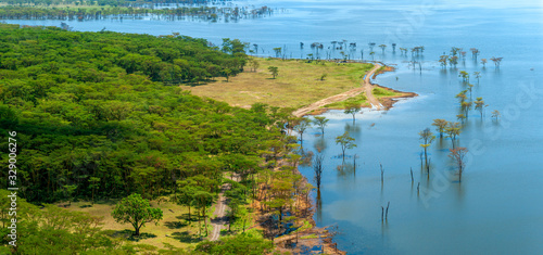 Fotografie View from the mountains to Lake Nakuru National Park in Kenya