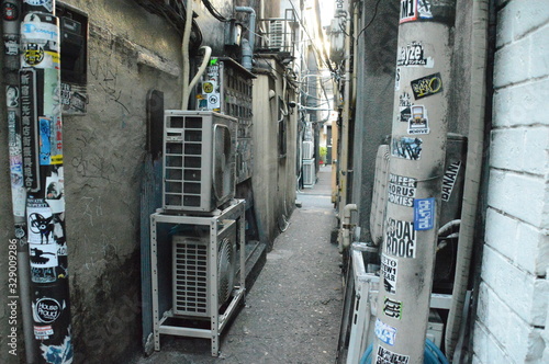 路地裏4