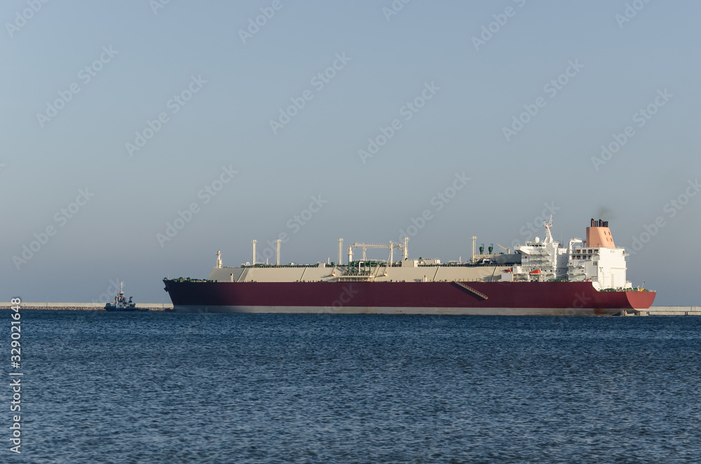 LNG TANKER - A giant ship with a natural gas load