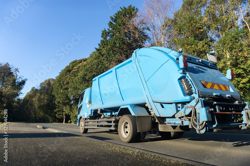 Fotografía 清掃車	ゴミ収集車