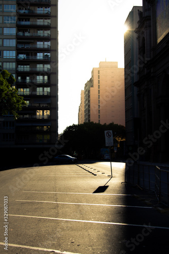centro de porto alere durante o nascer do sol