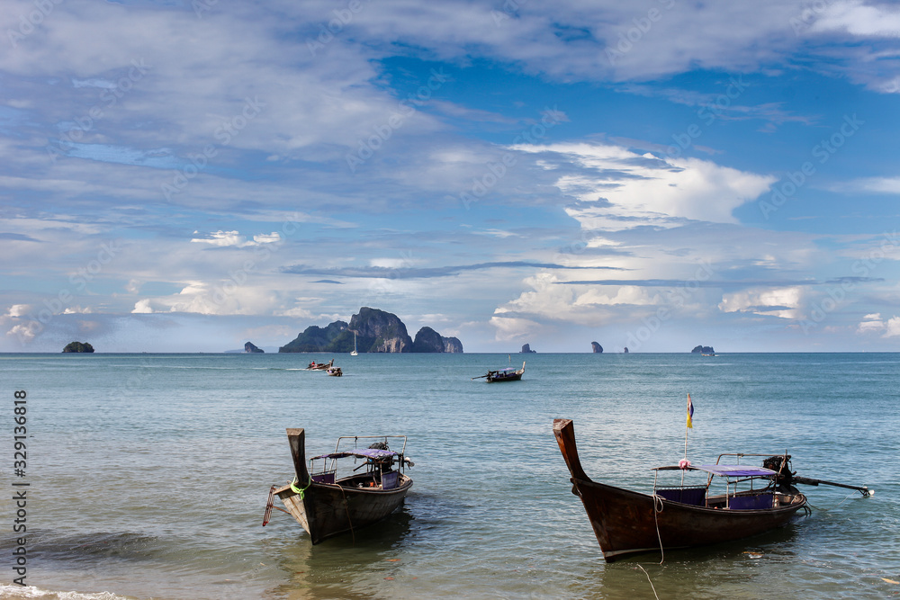 Obraz premium Scenery at Ao Nang beach, Krabi, Thailand