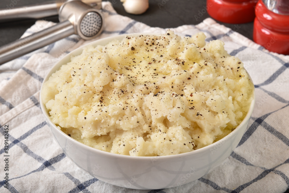 Mashed potatoes with garlic Mashed potatoes with garlic