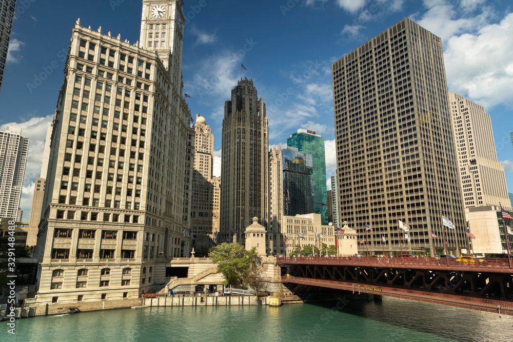 Fototapeta premium Chicago i rzeka
