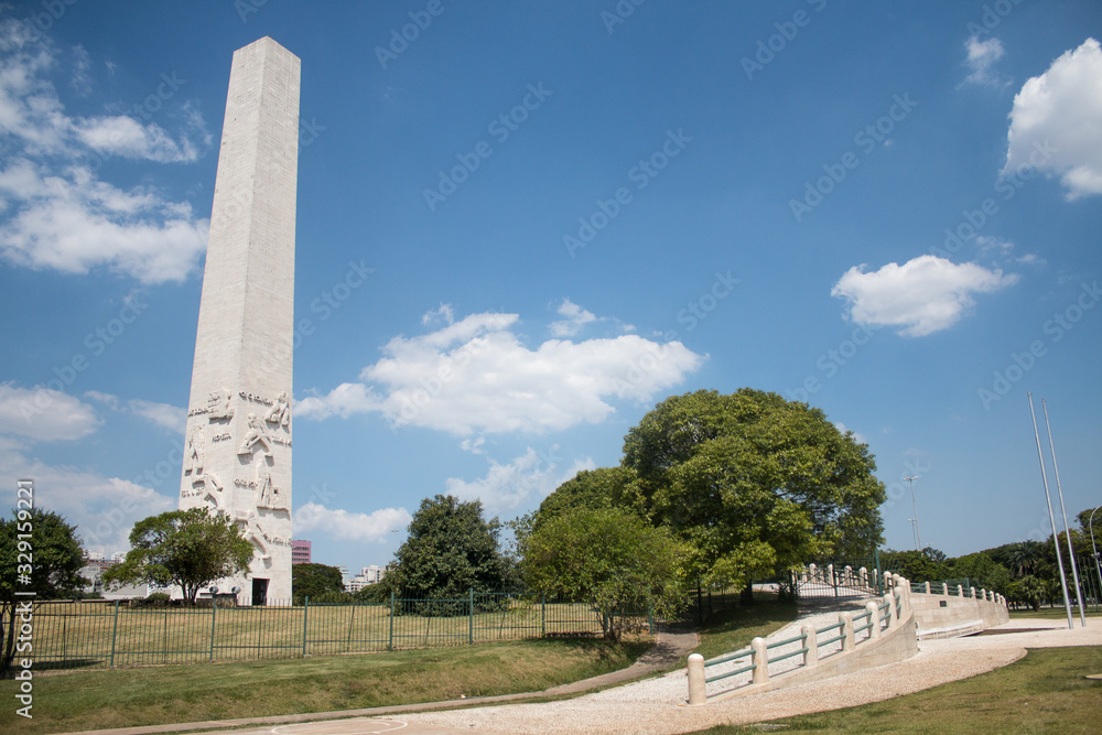 Obelisco Ibirapuera
