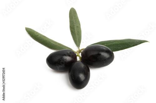 olives with leaves isolated