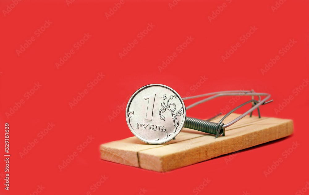 Mousetrap with Russian rouble