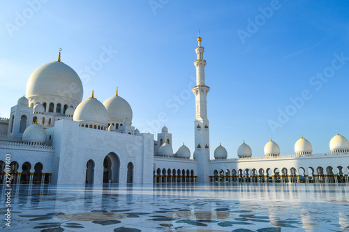 White Marbel Sheikh Zayed Grand Mosque, Abu Dhabi UAE , United Arab Emirates