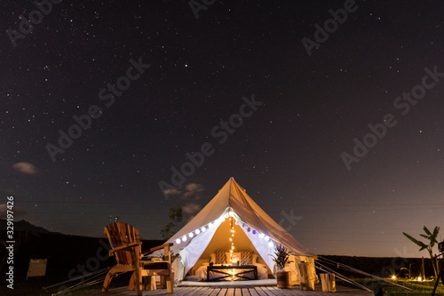 Quadro su tela Glamping
