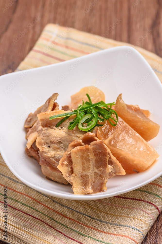豚肉と大根の煮物 豚肉と大根の煮物
