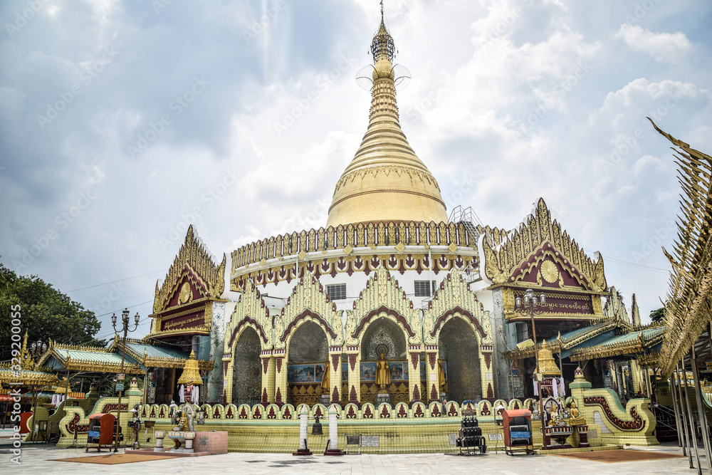 Fototapeta premium Yangon city in Myanmar