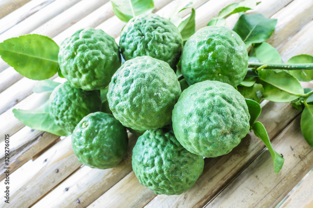 Fototapeta premium Kaffir lime