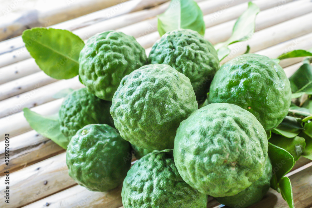 Fototapeta premium Kaffir lime