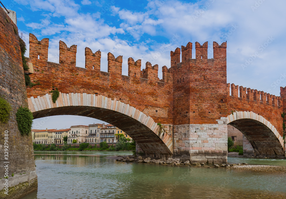 Obraz premium Ponte Pietra bridge in Verona - Italy