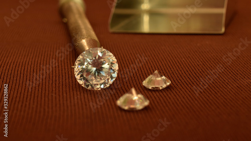 Selected diamonds In the tong