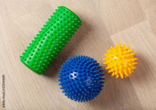 massage rubber balls and roller for self massage and reflexology