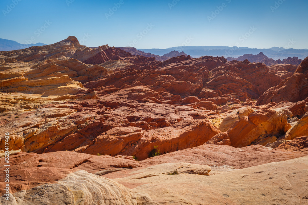 Fototapeta premium Fire Canyon in the Valley of Fire State Park, in Nevada, USA