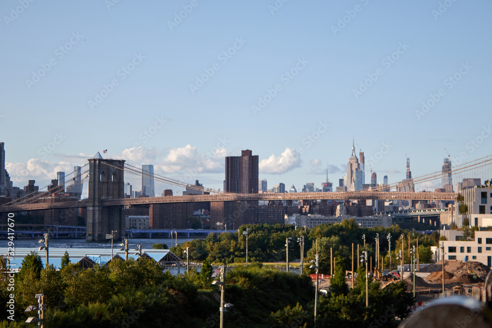 Photo of the Brooklyn bridge