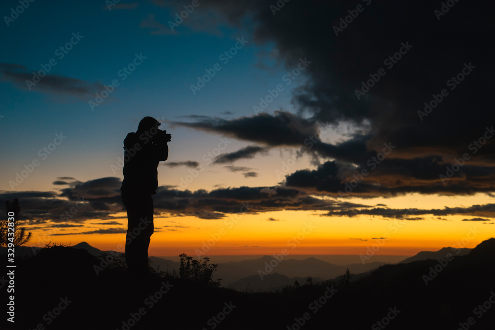 sunset photographer silhouette