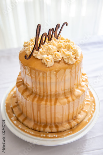 wedding cake