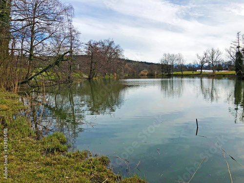 Small lake Schübelweiher (Schubelweiher or Schuebelweiher) or Pond Schübelweiher, Küsnacht am Zürichsee (Kusnacht am Zurichsee oder Kuesnacht am Zuerichsee) - Canton of Zürich photo