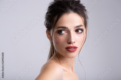 Fotografie Woman with beauty brown hair