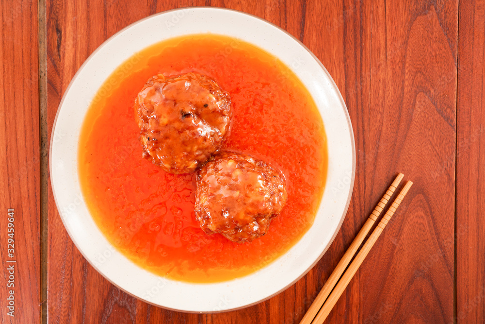 Meatballs and soup, Chinese food