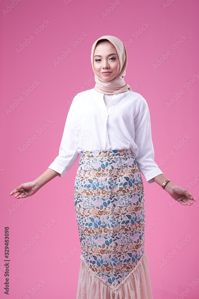Beauty Office Asian Women Wearing Scarf in Pink Background Beauty Office Asian Women Wearing Scarf in Pink Background