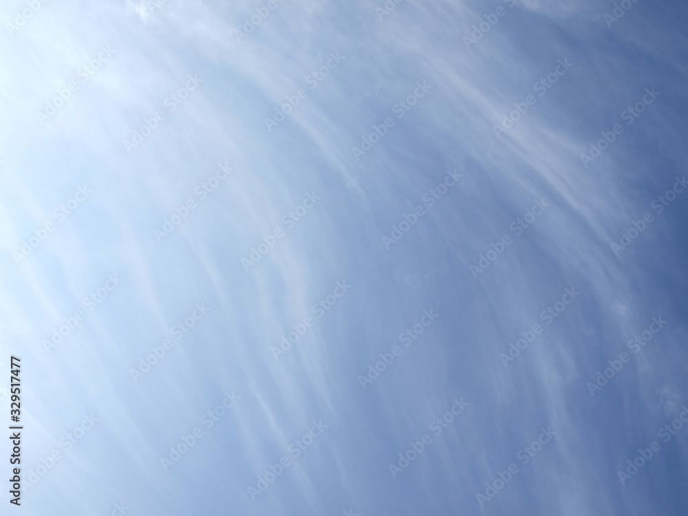 Fototapeta premium 푸른하늘과 실구름