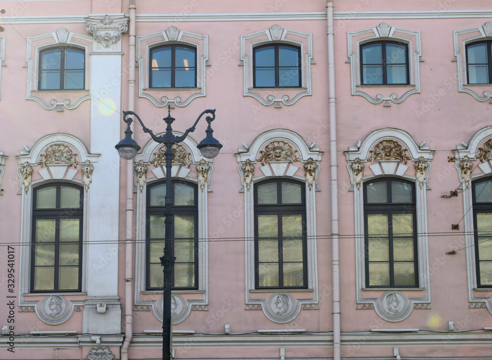 Fototapeta premium facade of old building