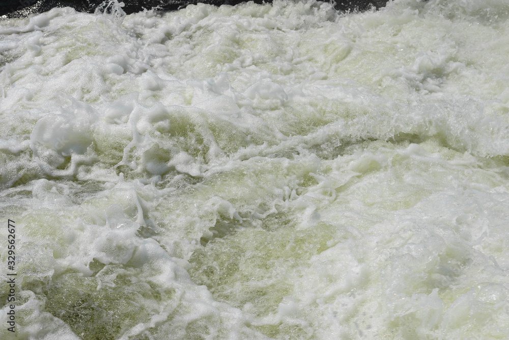 The currents flow so violently that they spread