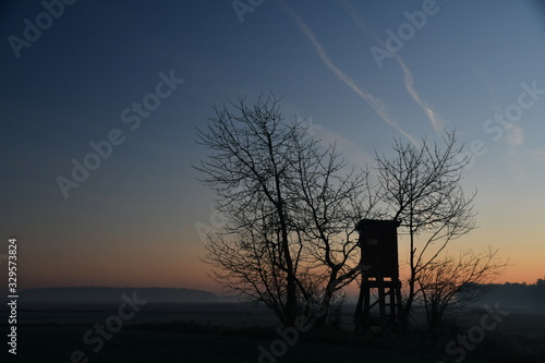 Jägerstand im Morgenrot