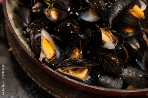 Cooked fresh mussels