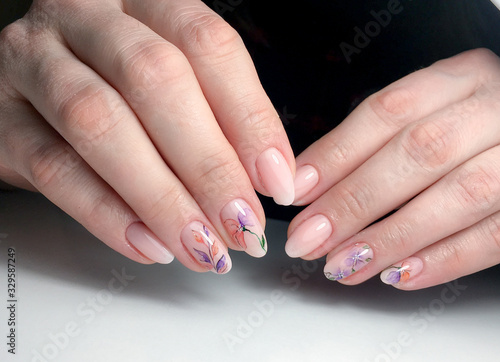 manicure design in a beauty salon