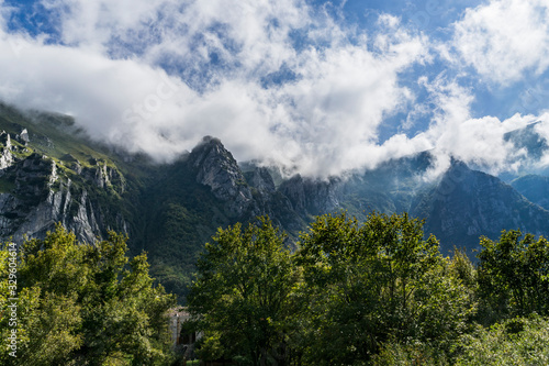 view of mountains © Valerio Andrulli 