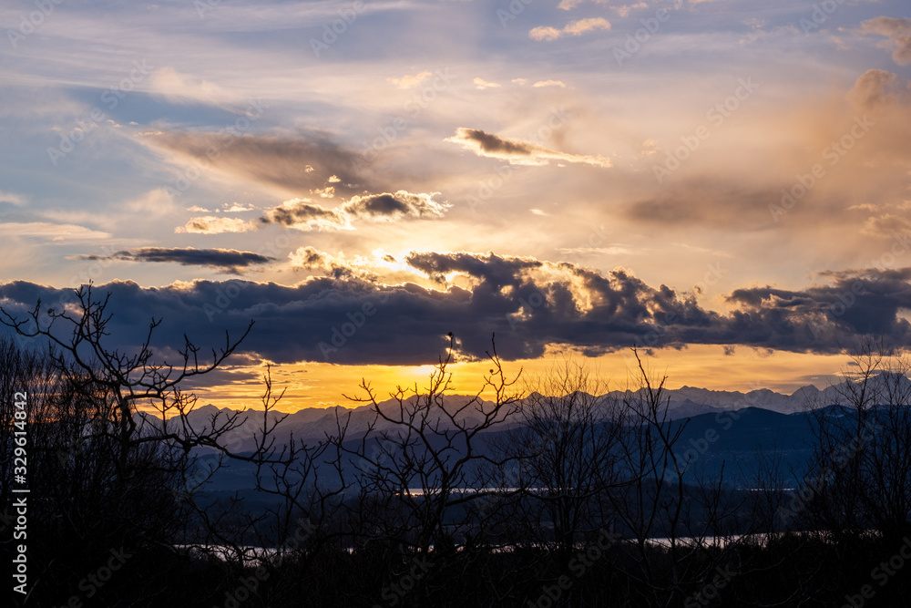 Fototapeta premium Beautiful sunset on the italian mountains in the Varese region.