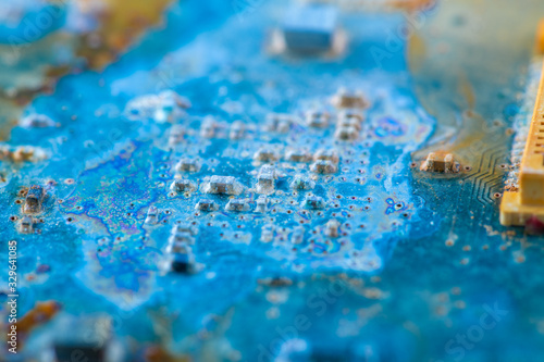 Wallpaper Mural Water damaged electronic Torontodigital.ca