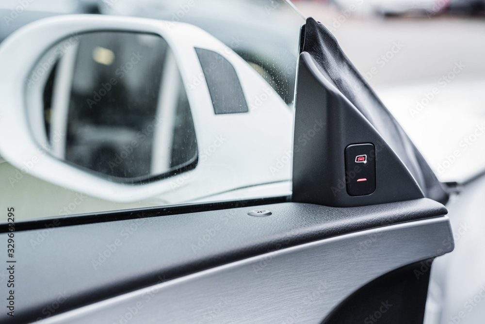 a modern mirror techology, warn light built in mirror a modern mirror techology, warn light built in mirror