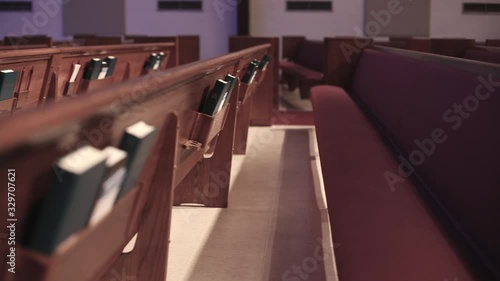 Church Pew Empty Tracking Rack Focus
