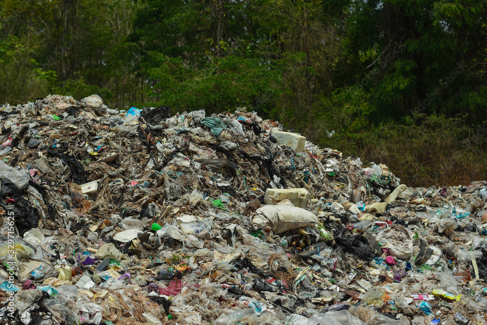 Obraz premium Mountain garbage in developing countries South East Asia