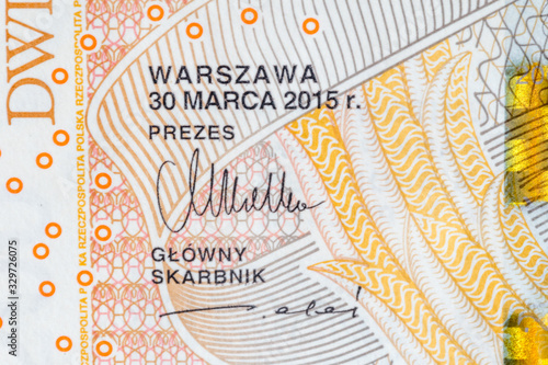 Signature of the President and main treasurer of the National Bank of Poland on a 200 PLN banknote.