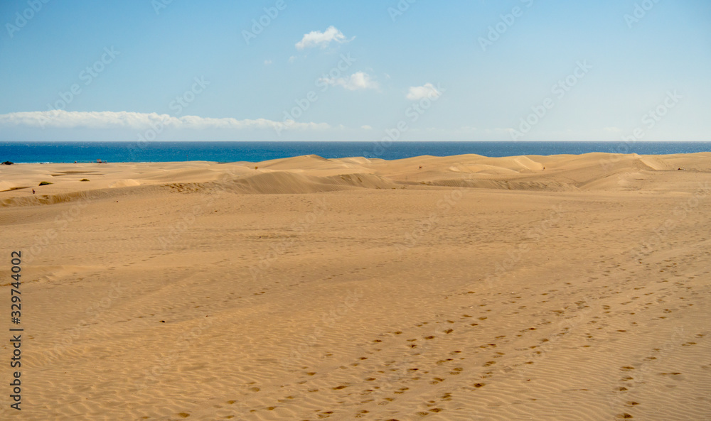 Dunes in Maspalomas, Gran Canaria Dunes in Maspalomas, Gran Canaria