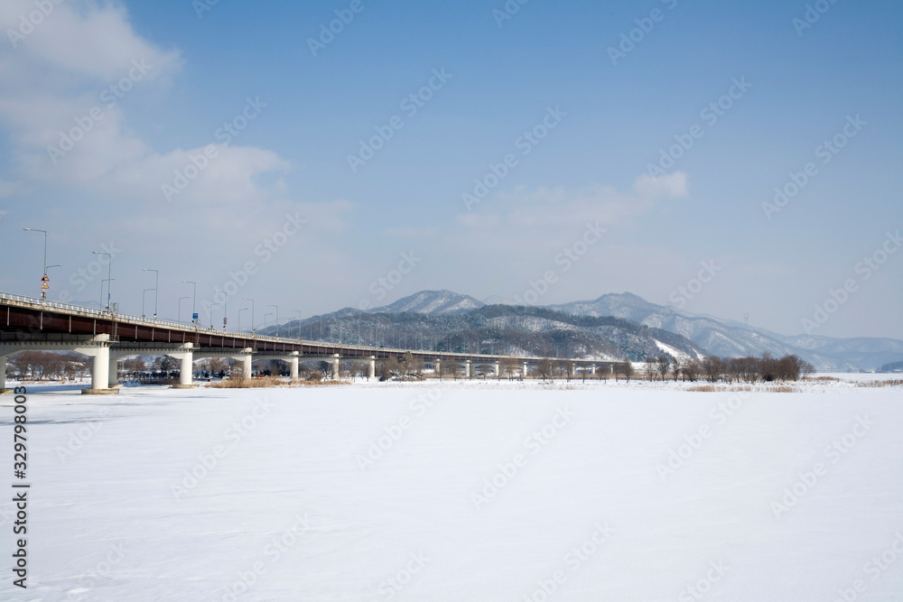 The day the snow fell. Dumulmeori in Yangpyeong-gun, South Korea.