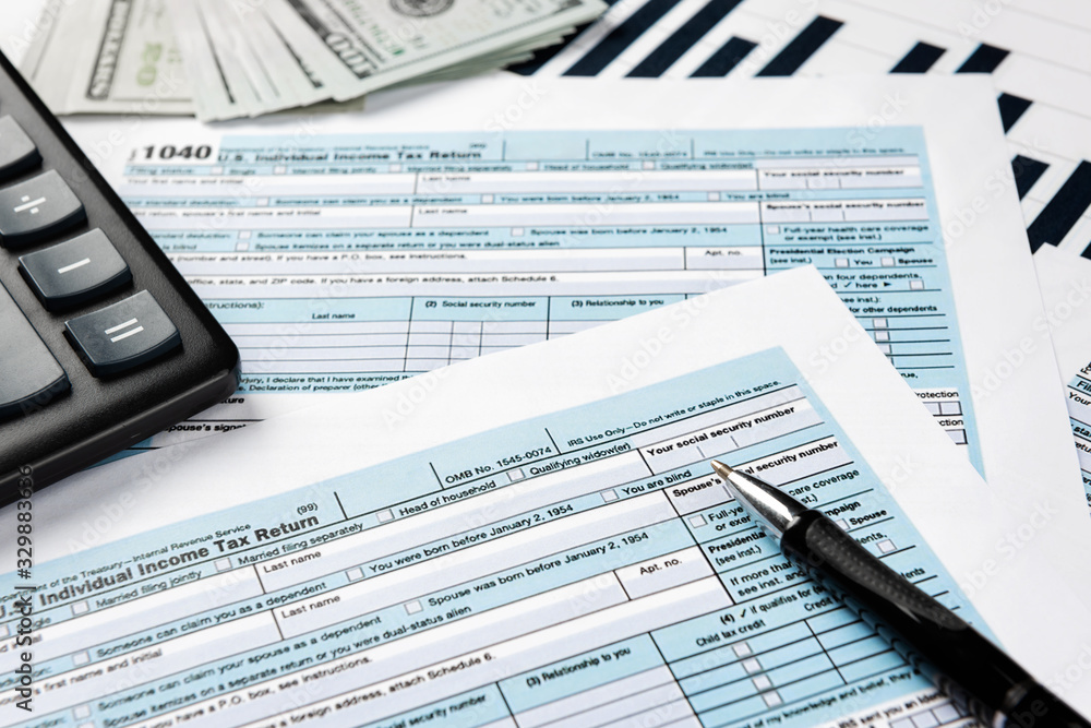 Obraz premium US Income Tax Return Form.