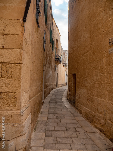 Cityscapes of Mdina - the former capital city of Malta - travel photography © 4kclips