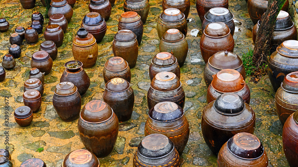 Korean jars of various forms and sizes Korean jars of various forms and sizes