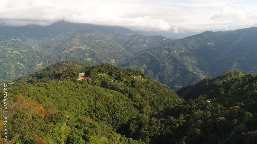 Région de Rumtek dans le Sikkim en Inde vue du ciel Région de Rumtek dans le Sikkim en Inde vue du ciel