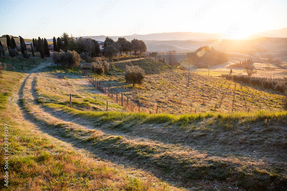 이탈리아 농촌 아침 풍경