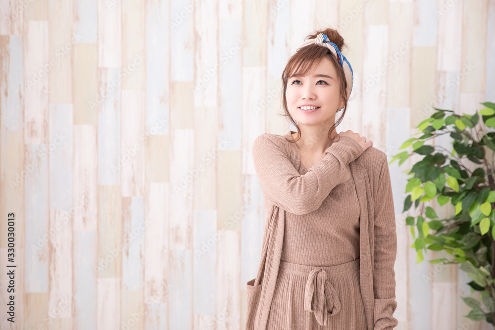Fototapeta premium ルームウェアの女性