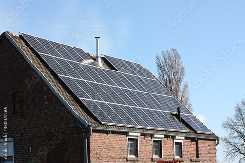Stromerzeugung durch Photovoltaikanlage